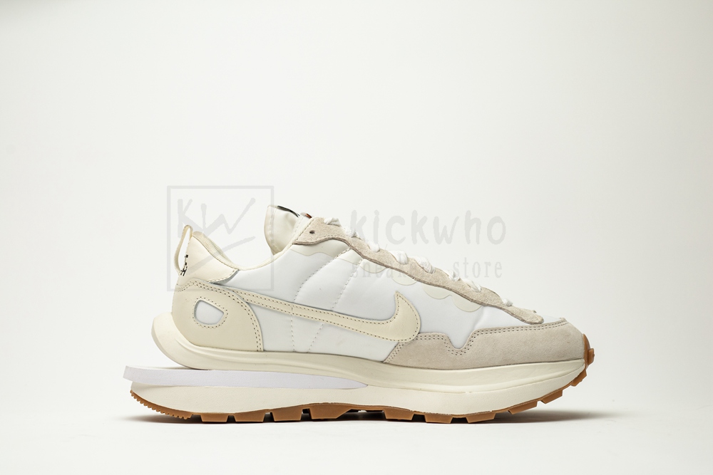 KickWho Sacai x VaporWaffle 'Sail Gum' Godkiller - Image 2