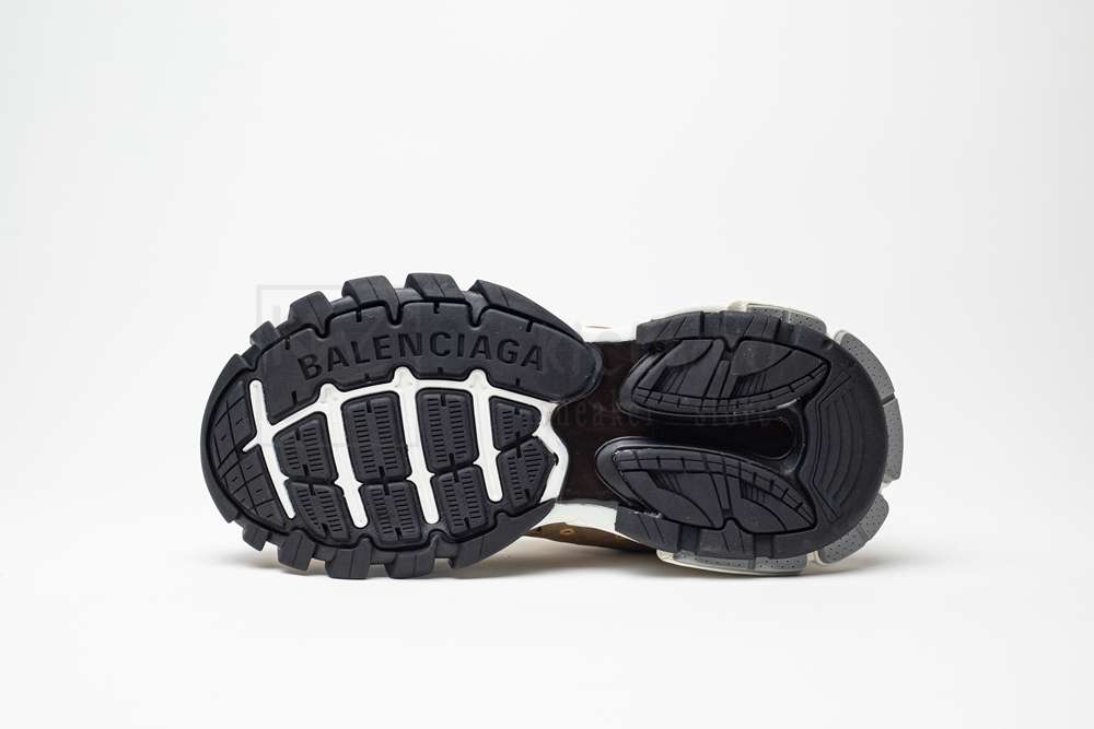 Kickwho Balenciaga Wmns Track Trainer 'Gold' 542436W2CD18000 - Image 4