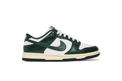 KICKWHO Wmns Dunk Low 'Vintage Green'