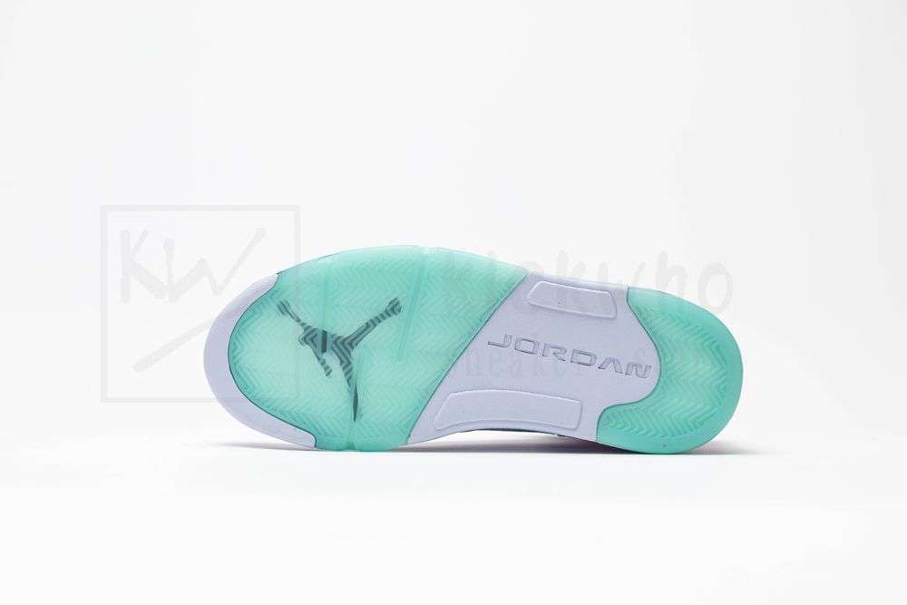Kichwho Wmns Air Jordan 5 Retro 'Easter' - Image 4