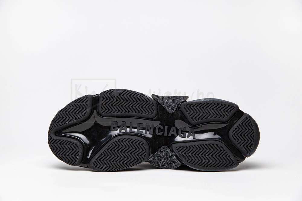 Kickwho Balenciaga Triple S Trainer 'Silver Grey' - Image 4