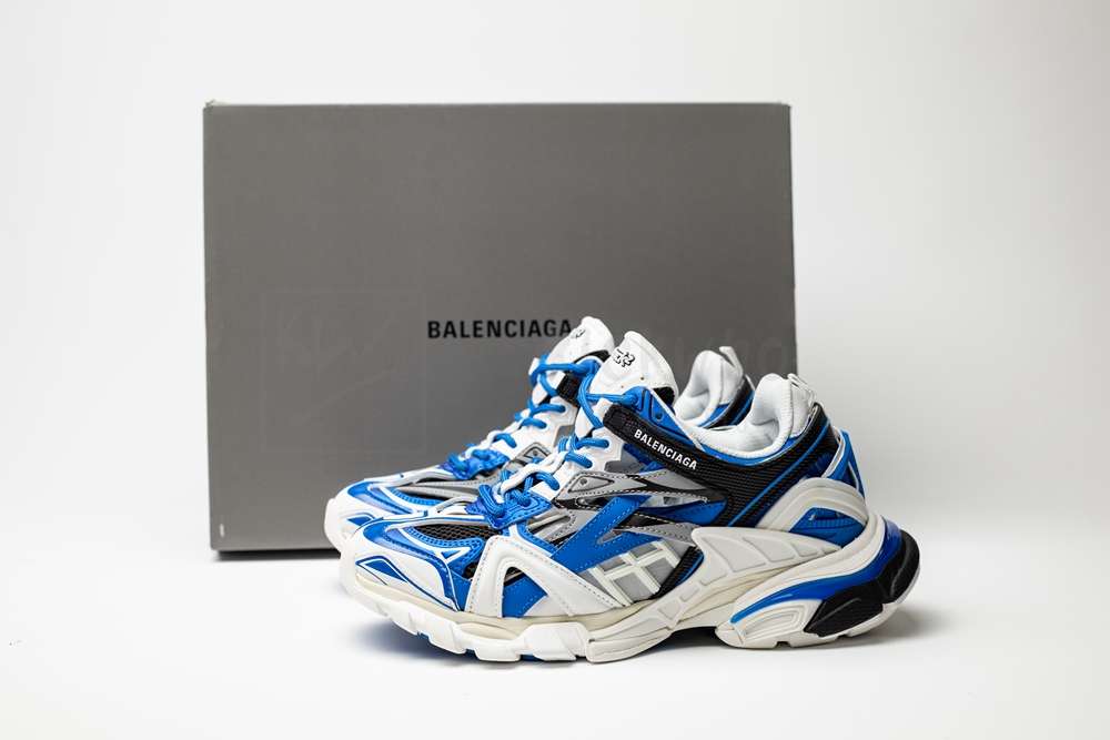 Kickwho Balenciaga Wmns Track.2 Sneaker white black blue - Image 5