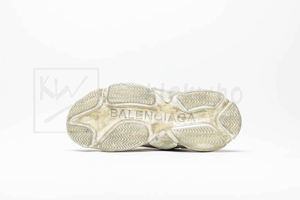 Kickwho Balenciaga Triple S Sneaker 'Light Beige Faded' - Image 4