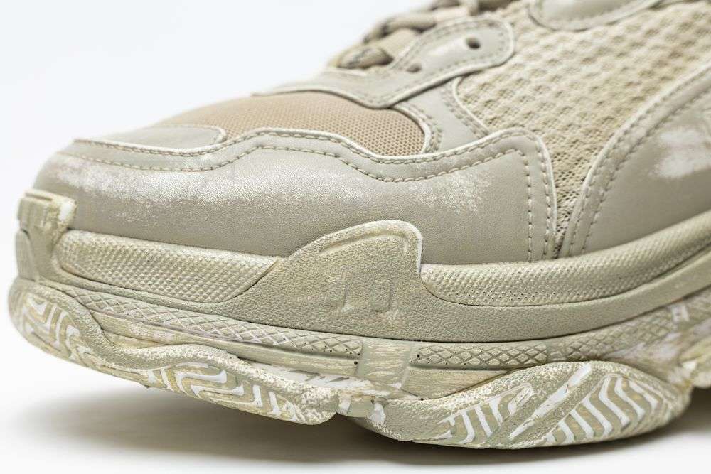 Kickwho Balenciaga Triple S Sneaker 'Light Beige Faded' - Image 8