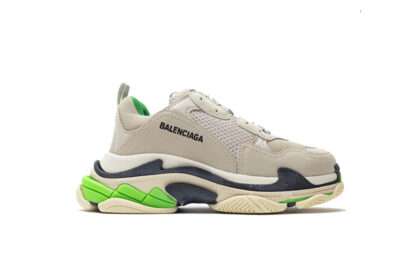 Kickwho Balenciaga Wmns Triple S Sneaker 'Dark Green'