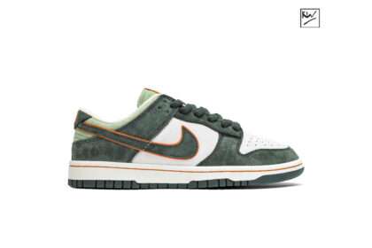 KICKWHO Parra x Dunk Low SB 'Friends & Family'