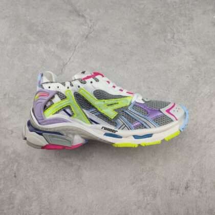 Kickwho Balenciaga Runner 7.0
