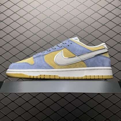 Kickswho Otomo Katsuhiro x NK Dunk Low