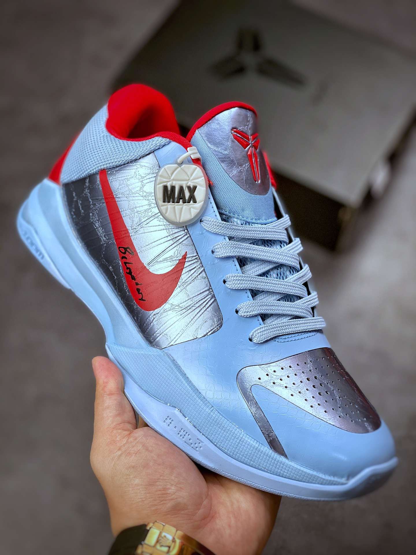KICKWHO Nike Zoom Kobe 5 Protro Metallic Silver Blue