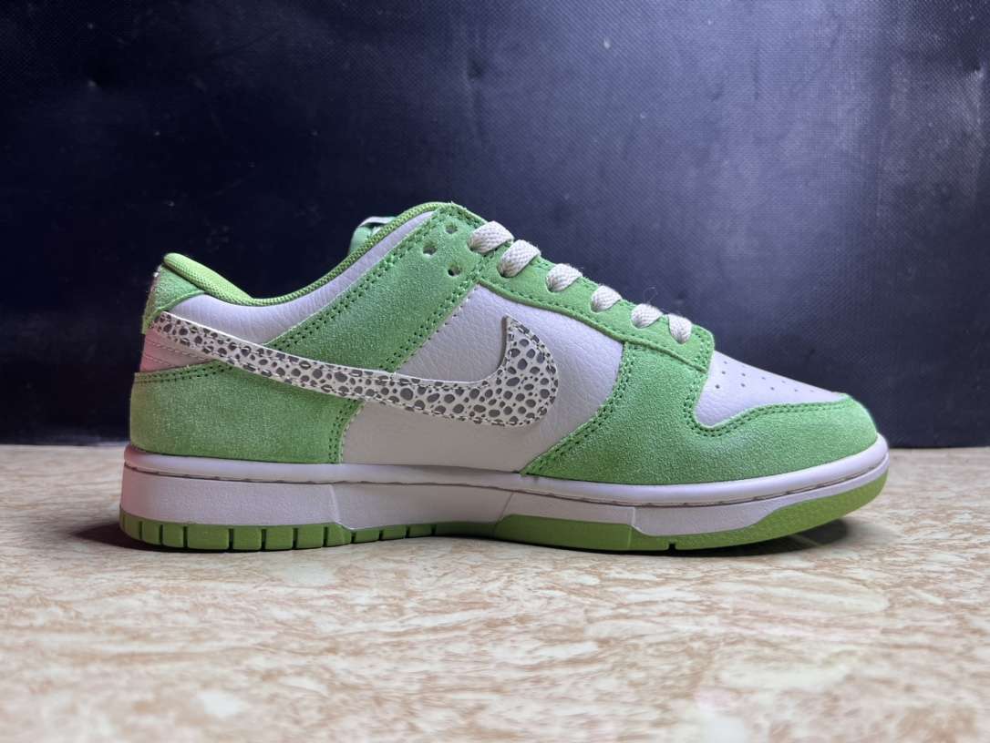 Kickswho Nike Dunk Low “Safari Swoosh” - Image 2