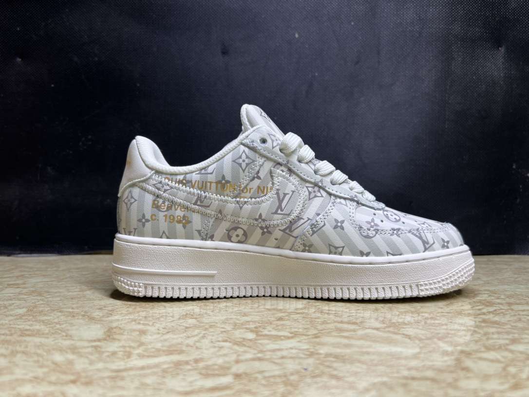 KICKWHO Louis Vuitton x Off-white x Nike Air Force 1 Low - Image 2