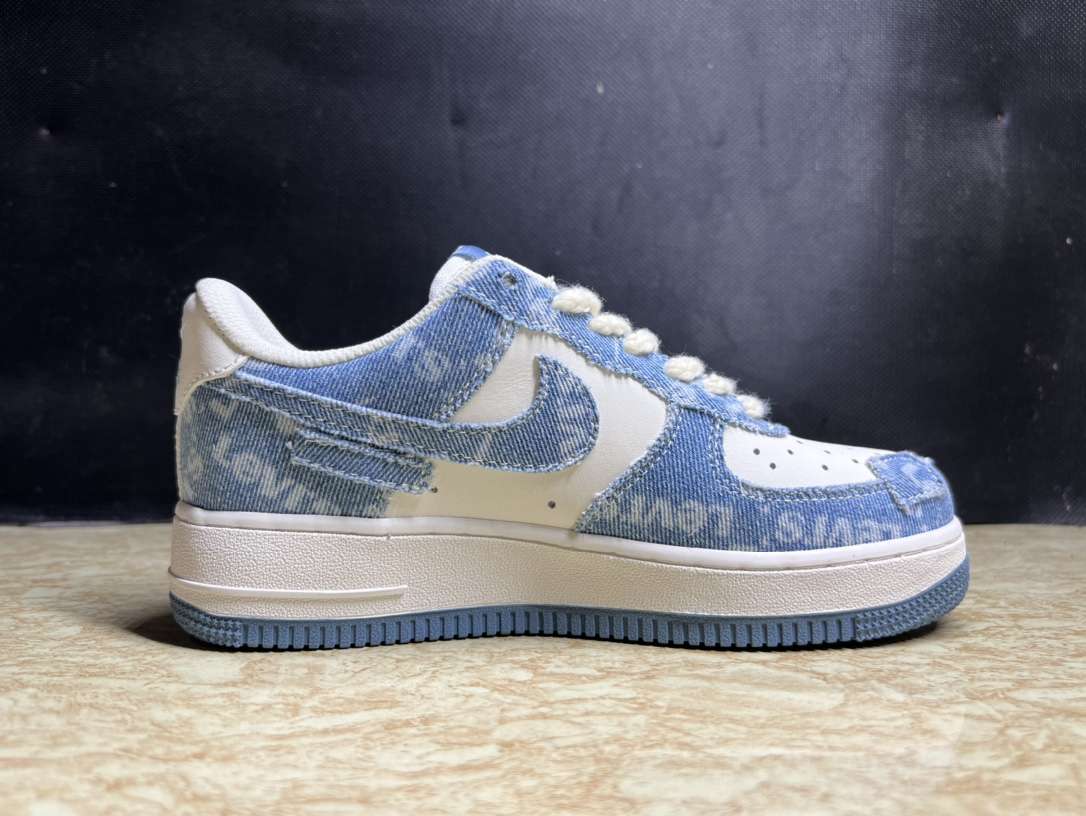 KICKWHO Nike Air Force 1 Low Levi's - Image 2
