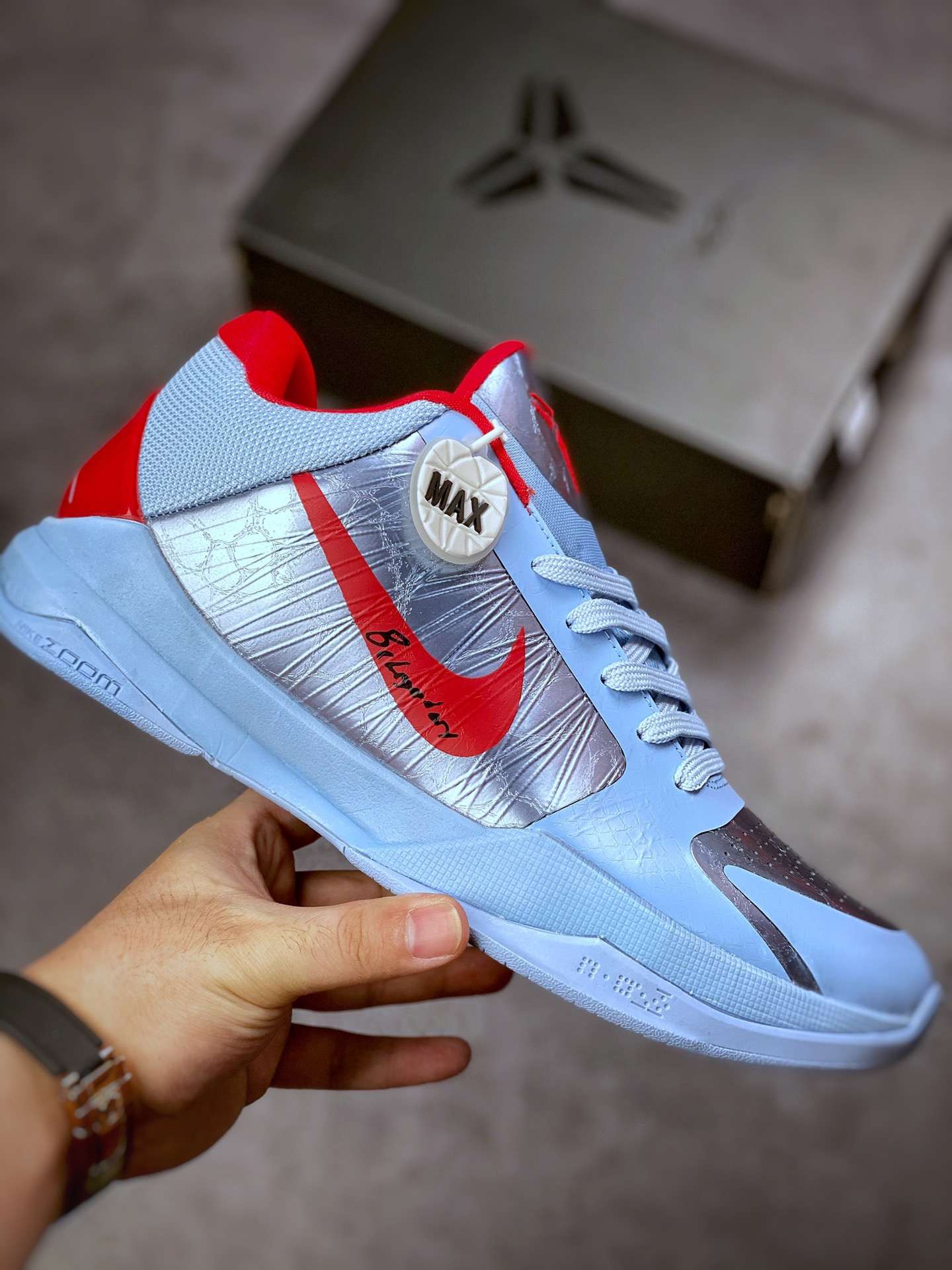 KICKWHO Nike Zoom Kobe 5 Protro Metallic Silver Blue - Image 2