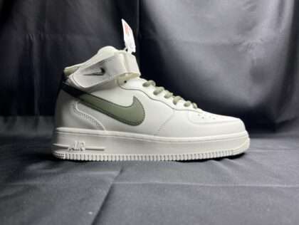 KICKWHO Nike Air Force 1 Mid