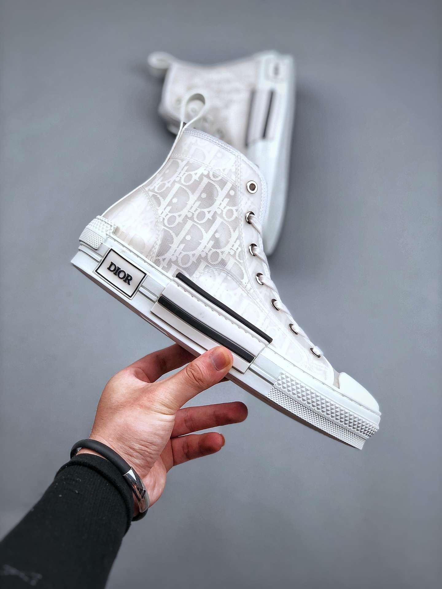 KICKWHO Dior B23 Oblique High Top Sneakers - Image 3