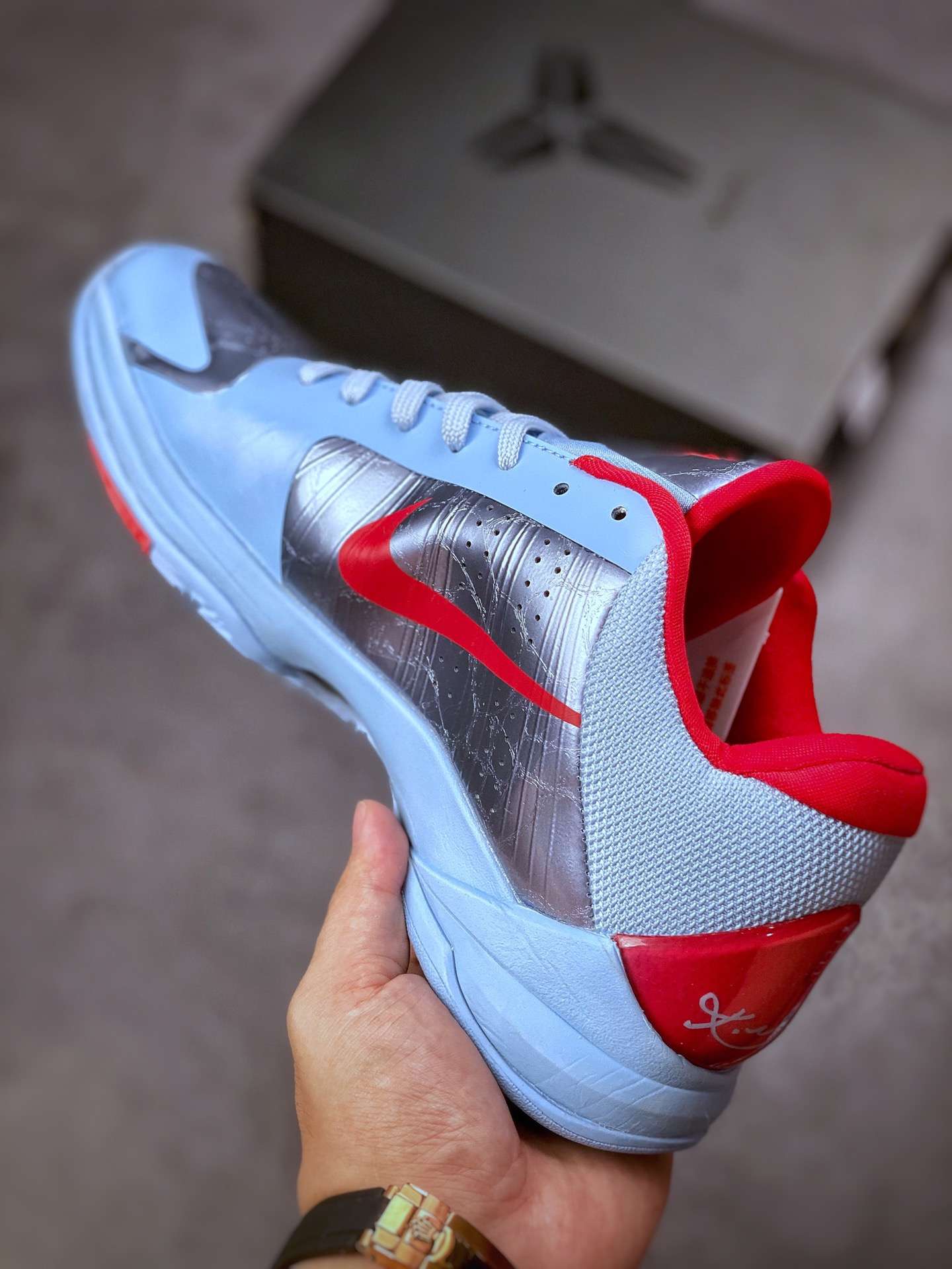 KICKWHO Nike Zoom Kobe 5 Protro Metallic Silver Blue - Image 3