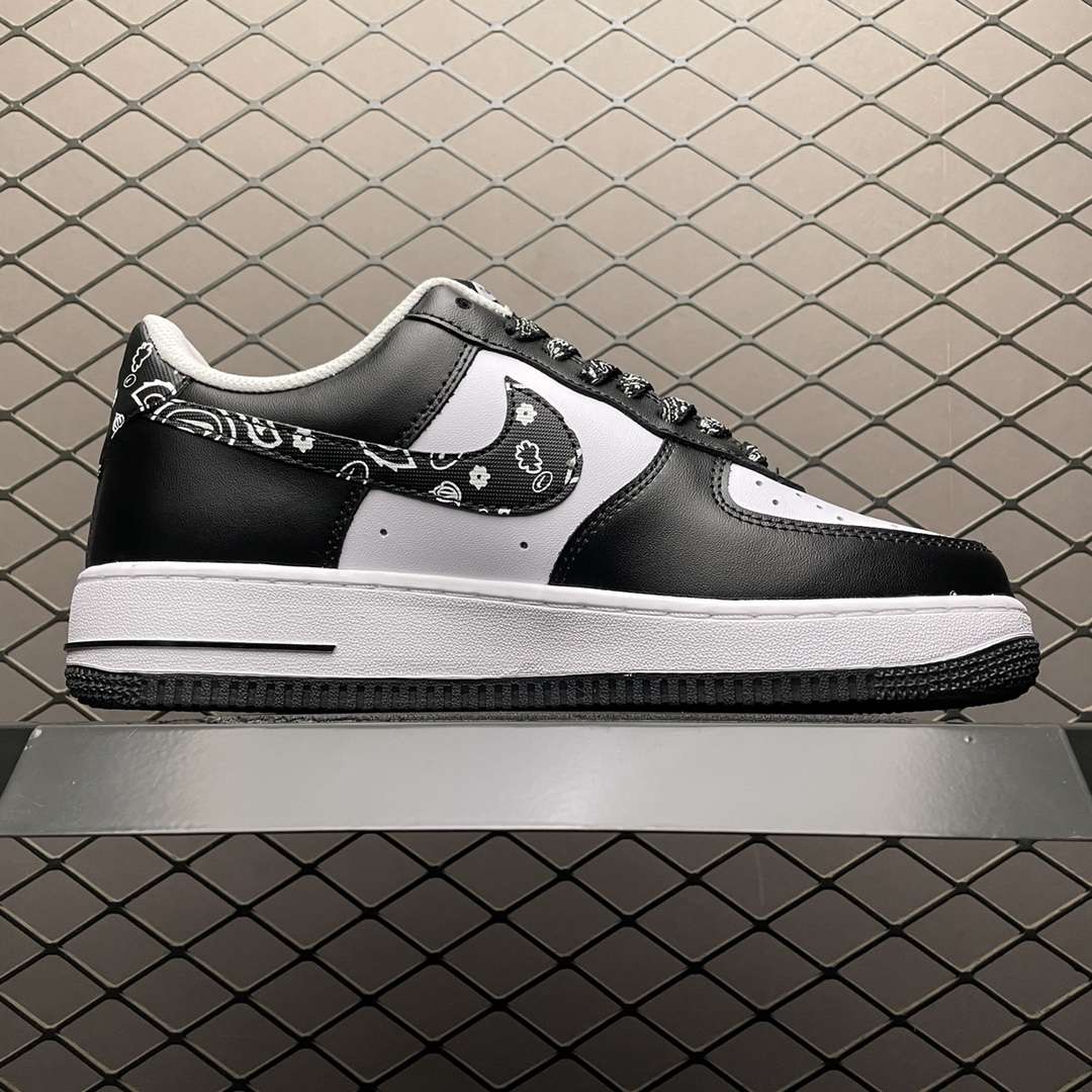 KICKWHO NiKe Air Force 1 07 Low "Black Paisley" - Image 2