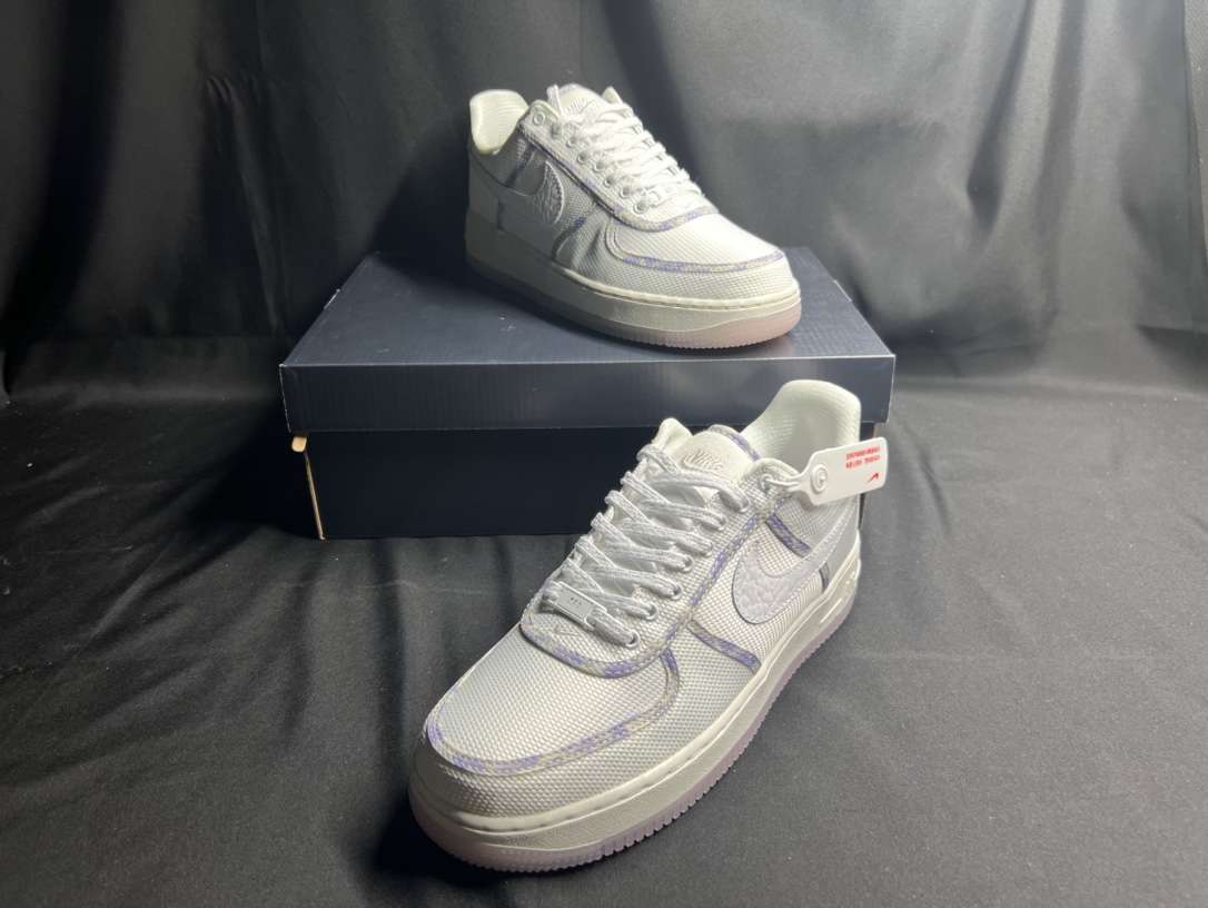 KICKWHO Nike Air Force 1' 07 Low - Image 4