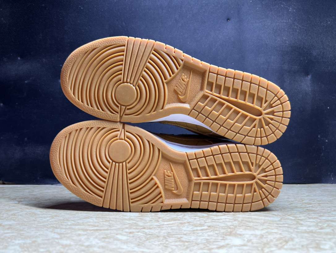 Kickswho Nike SB Dunk Low SB - Image 6