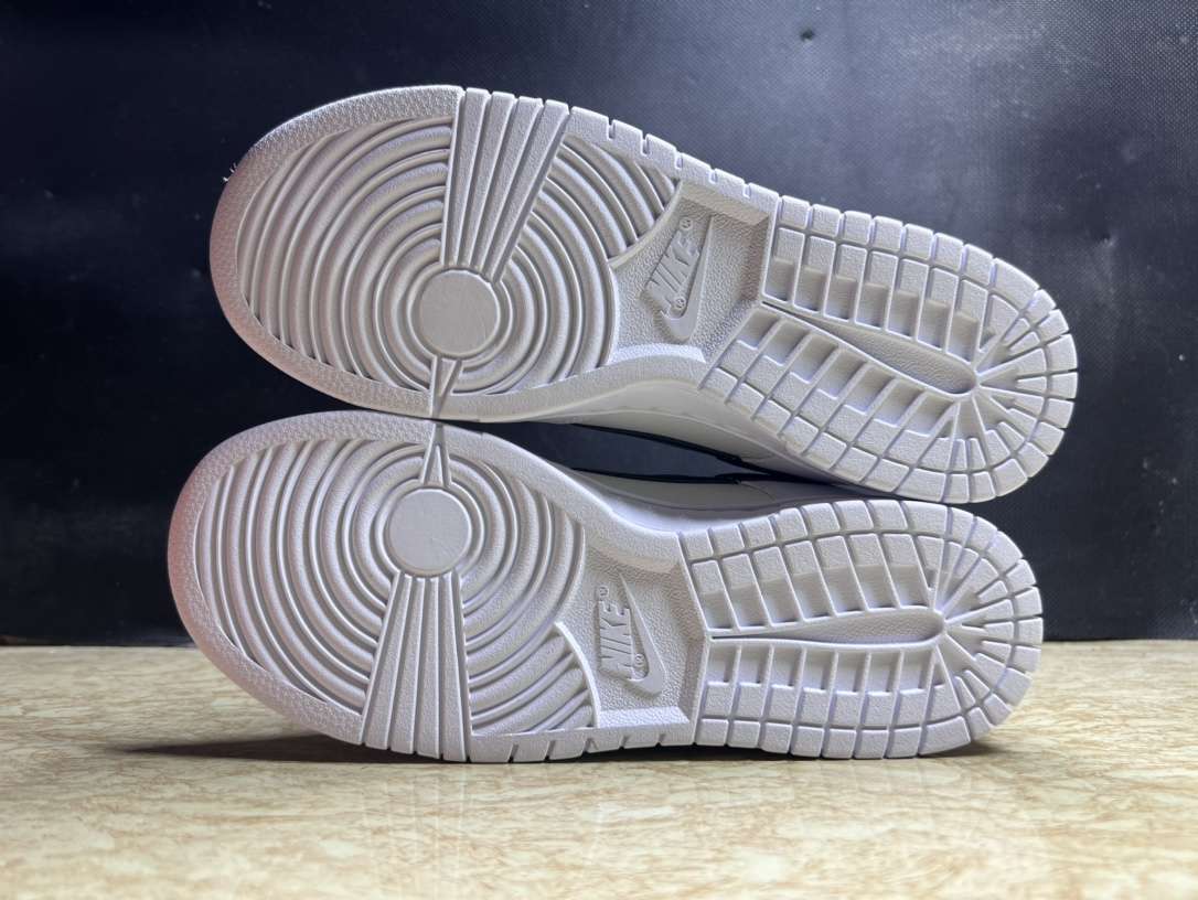 Kickswho NIKE DUNK LOW RETRO "Reverse Panda" - Image 6