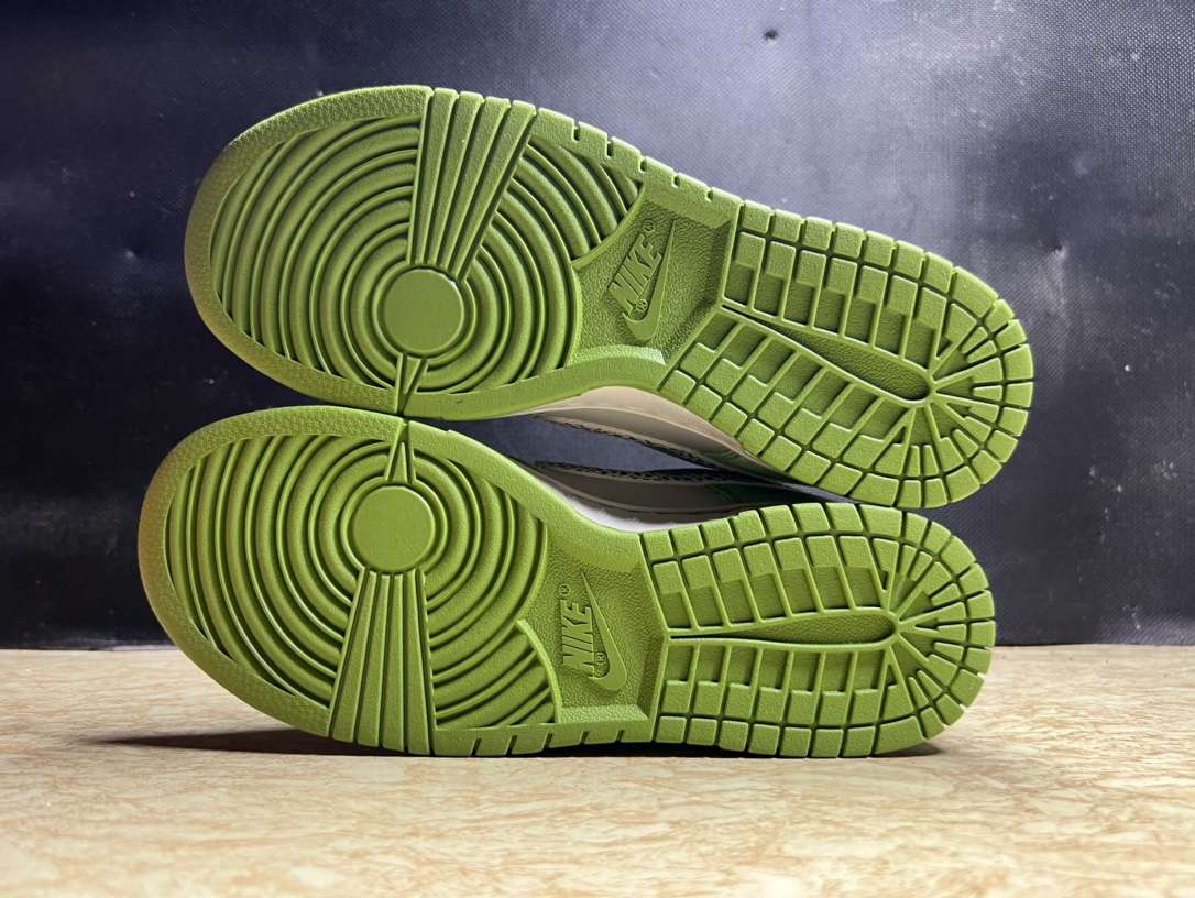 Kickswho Nike Dunk Low “Safari Swoosh” - Image 6