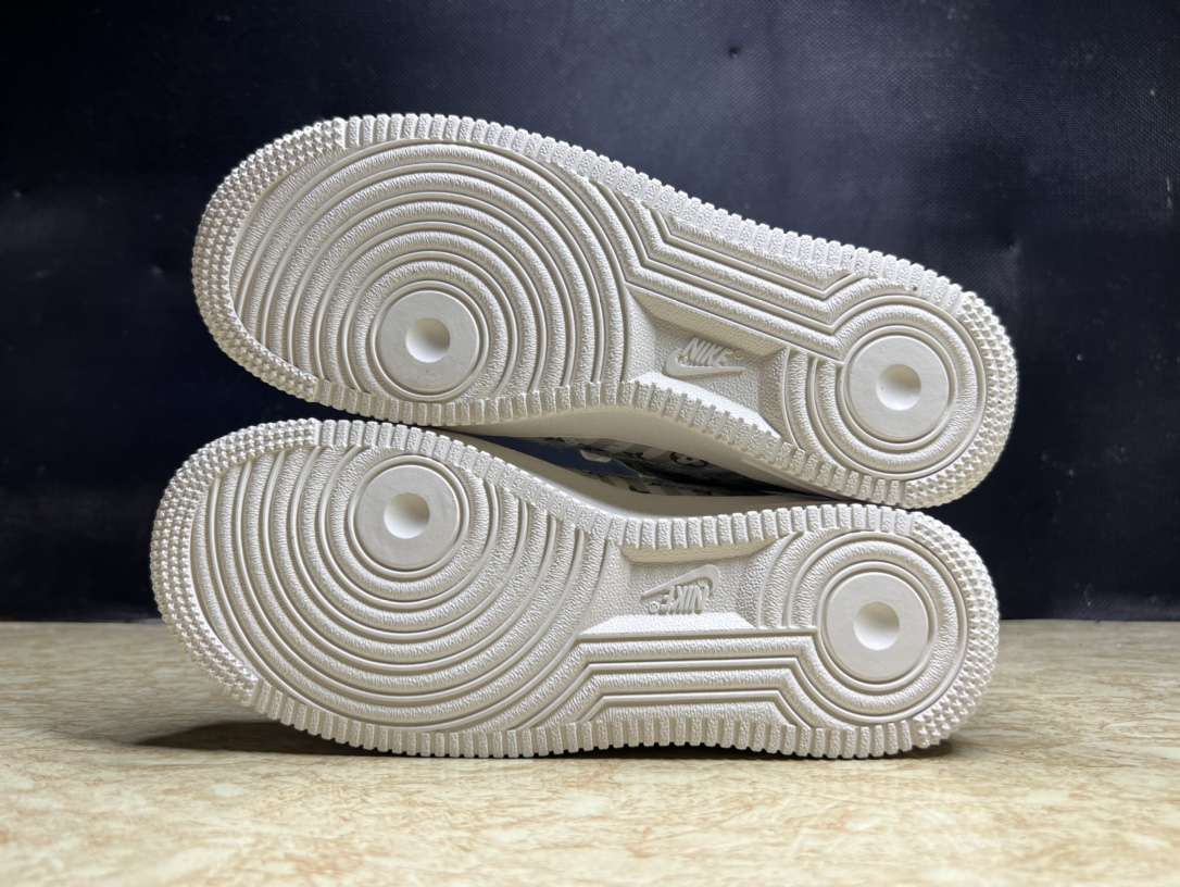 KICKWHO Louis Vuitton x Off-white x Nike Air Force 1 Low - Image 6