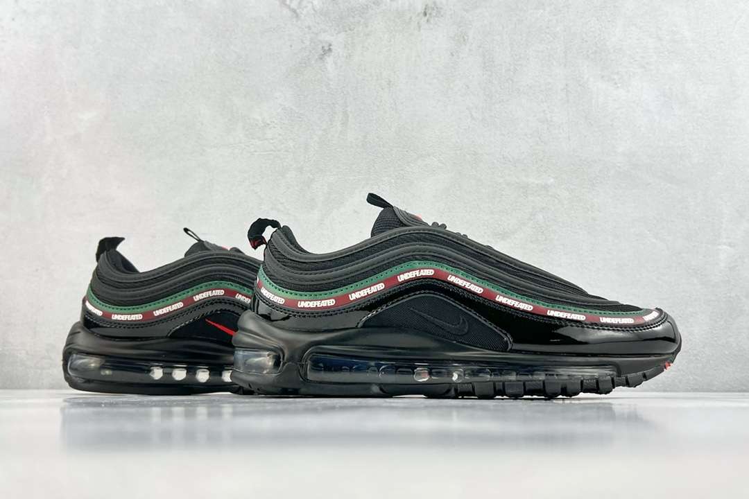 KICKWHO Undefeated x Nike Air Max 97 Black - Image 4