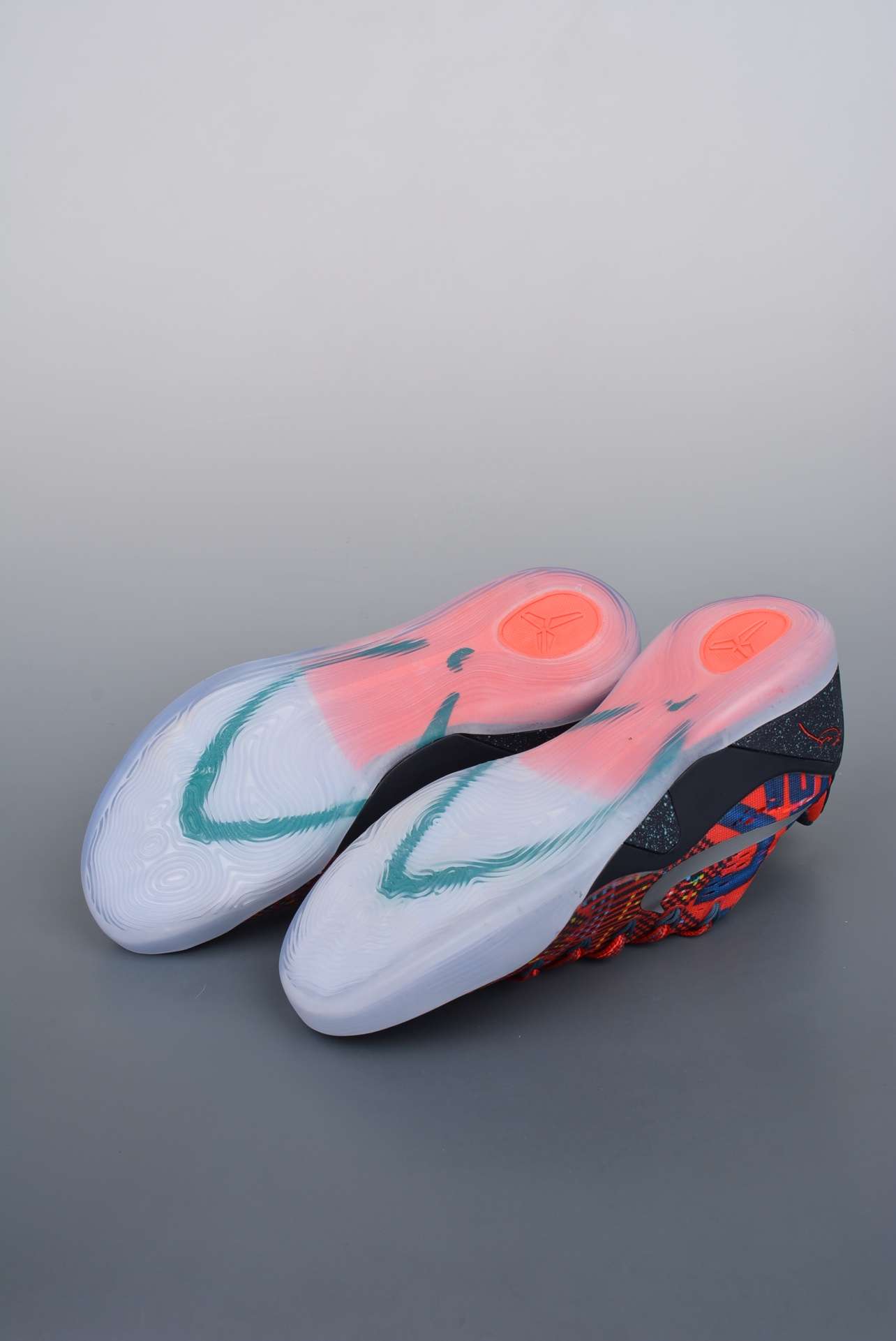 KICKWHO Nike Kobe 9 Low - Image 3