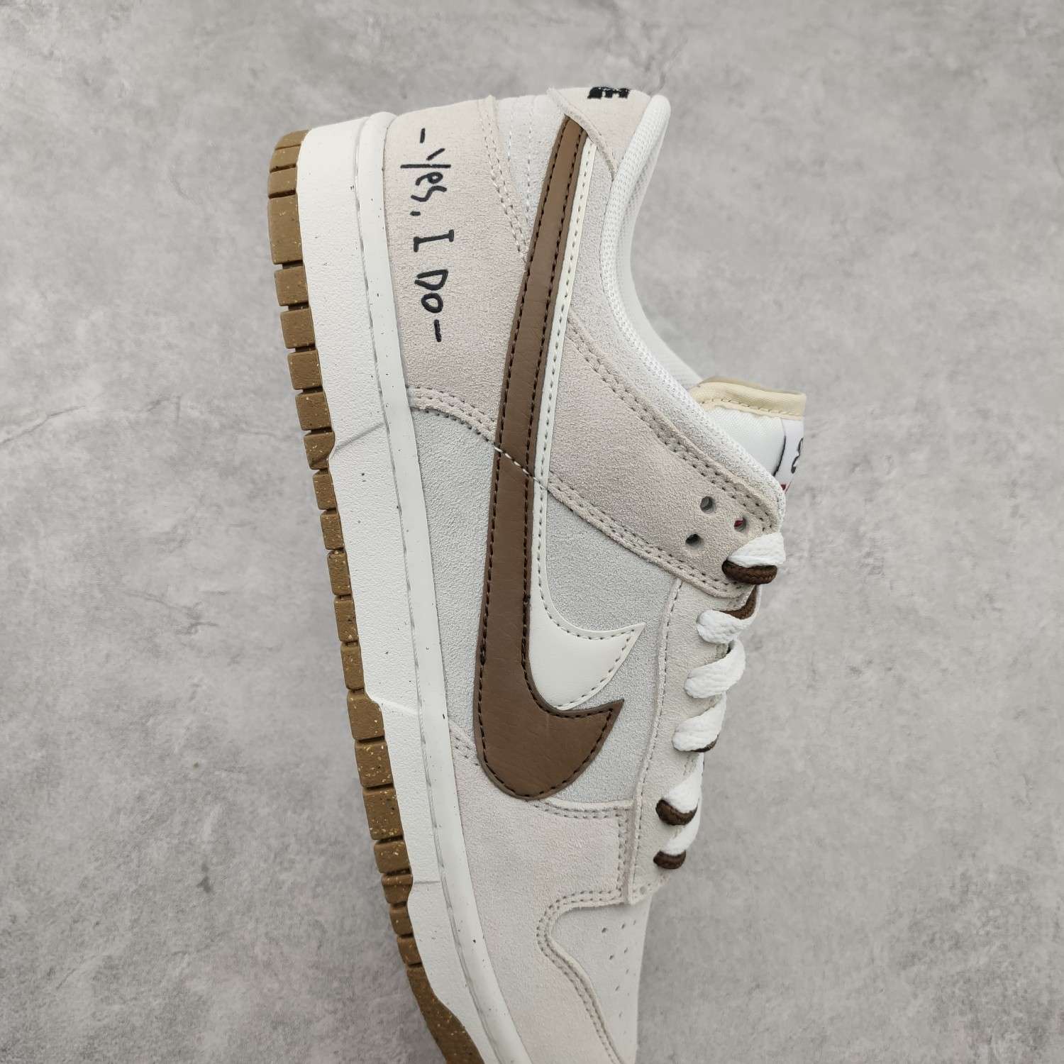 Kickswho Nike Dunk Low SE "85" Brown White - Image 5