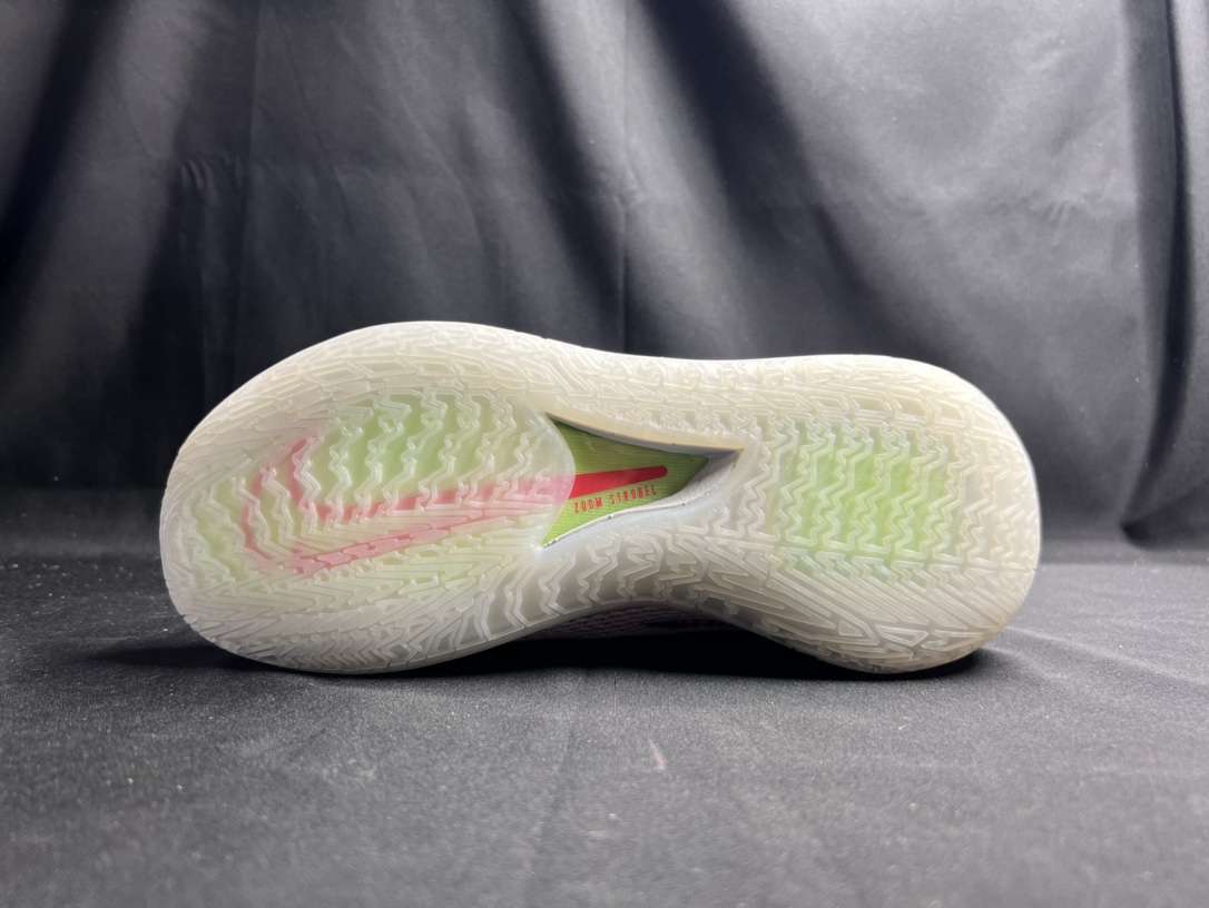 KICKWHO Nike Air Zoom G.T.Cut EP - Image 5