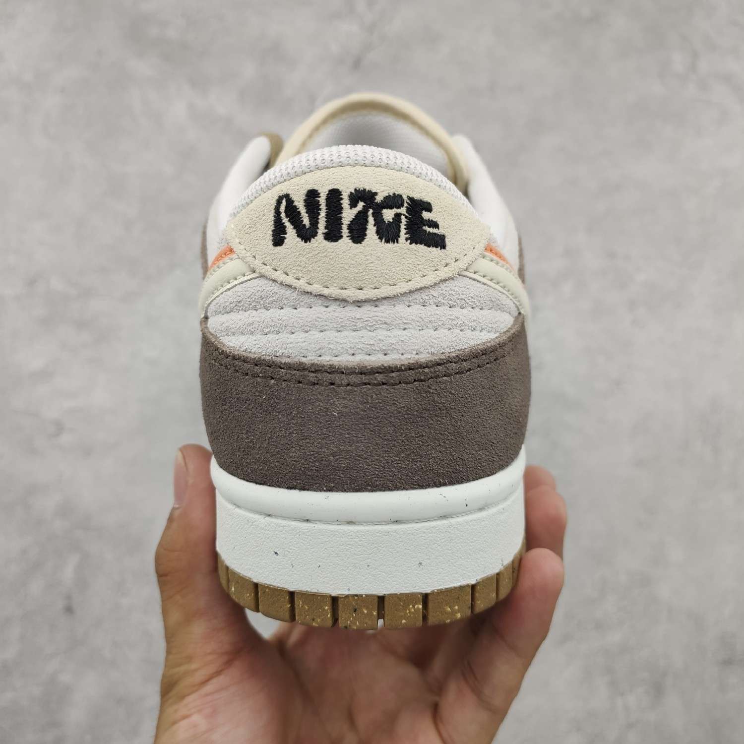 Kickswho Nike SB Zoom Dunk Low 85 Vlad Sneakers - Image 8