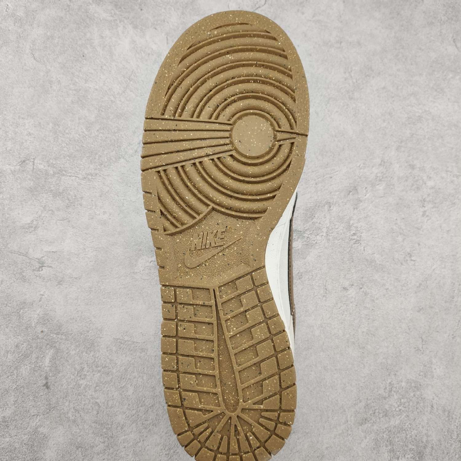 Kickswho Nike Dunk Low SE "85" Brown White - Image 9