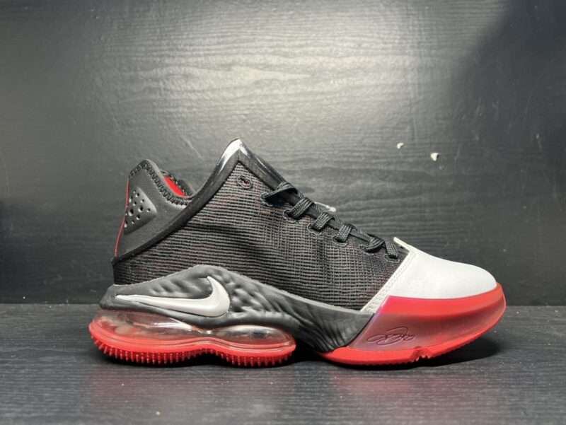 KICKWHO Nike LeBron Witness 19 XIX EP LR Sneakers
