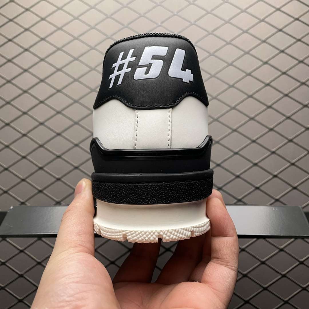 KICKWHO Louis Vuitton Trainer Sneakers Black White - Image 2