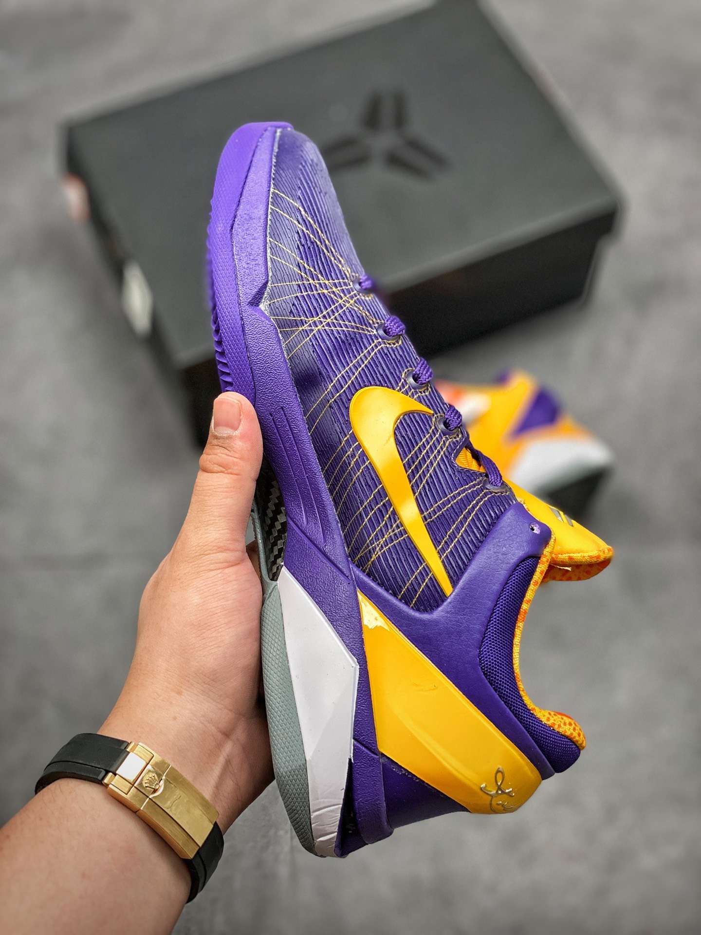 KICKWHO Nike Kobe 7 Yin Yang - Image 2