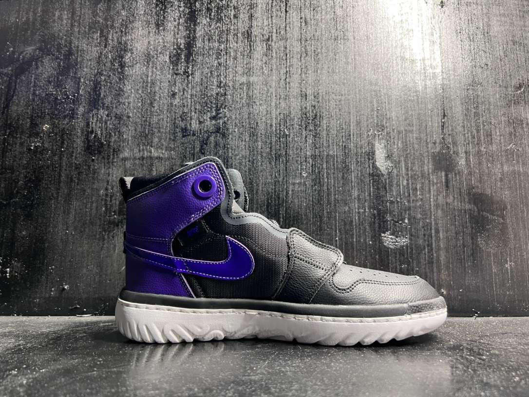 KICKWHO Air Jordan 1 High React - Image 2