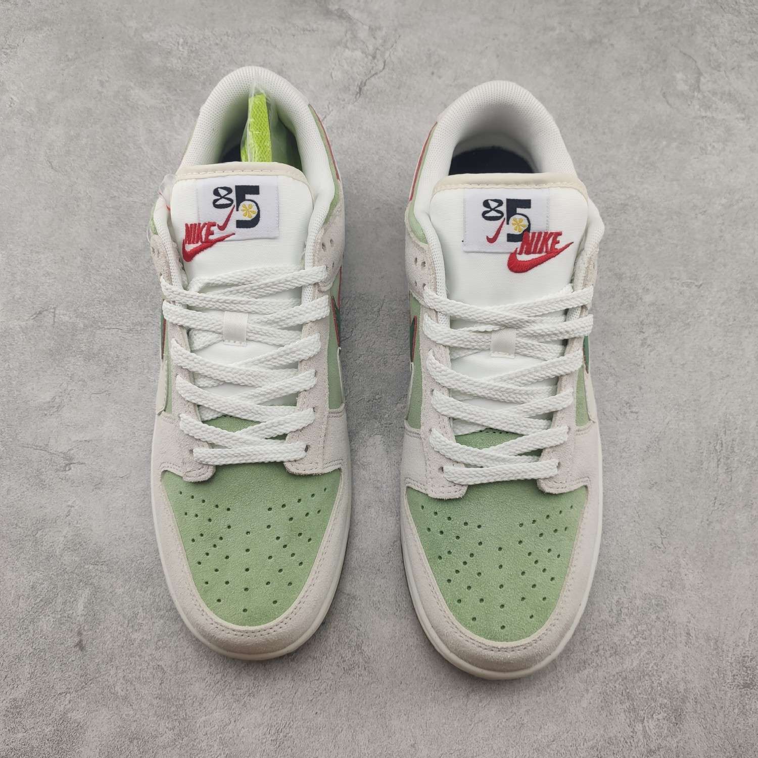 Kickswho Nike SB Dunk Low Swooshes - Image 3