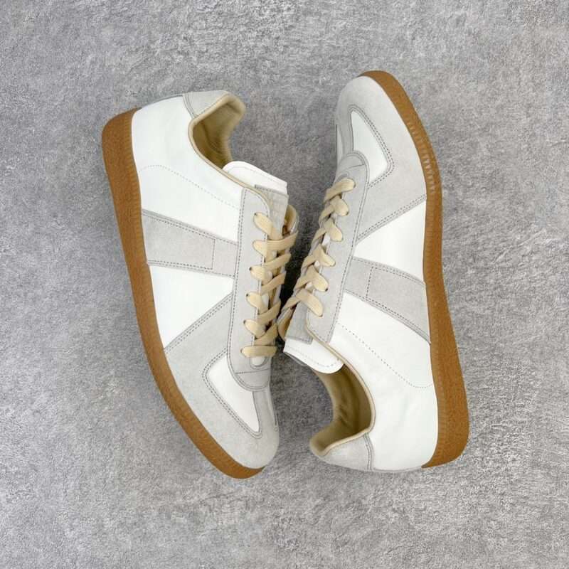 KICKWHO Maison Margiela Calfskin Replica Low-Top Sneakers - Image 3