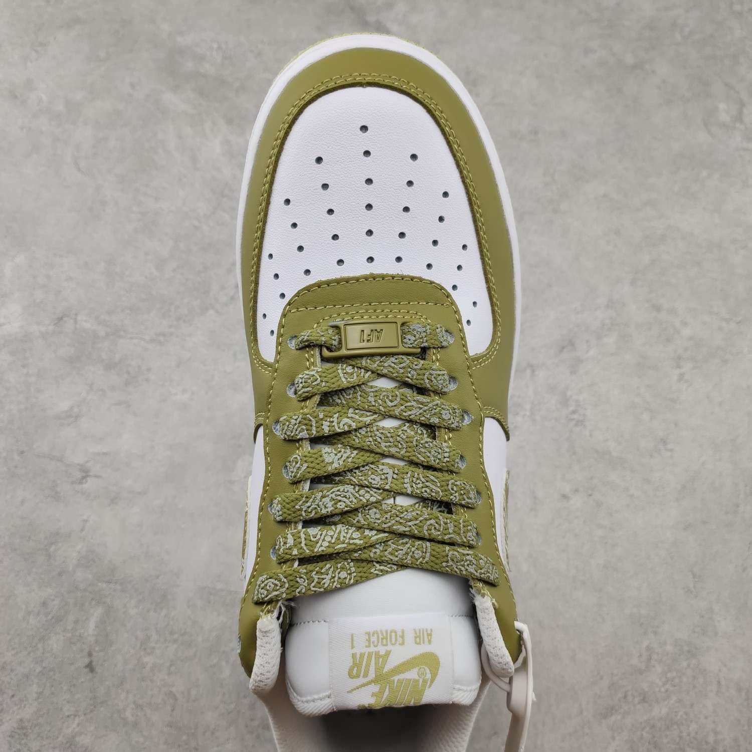 Kickswho Nike Air Force 1'07 Low White Green XM6386-556 - Image 4