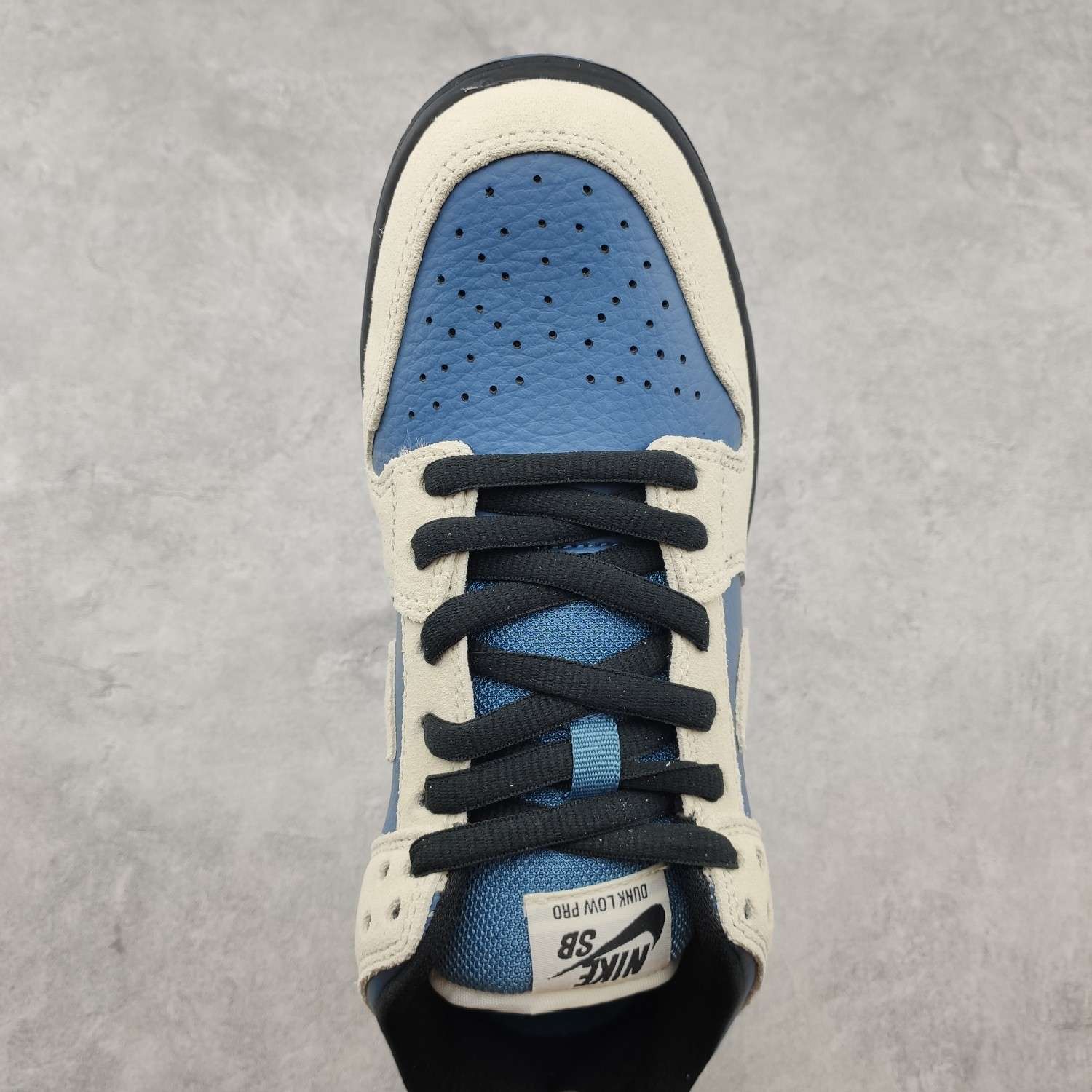 Kickswho Nike SB Dunk Low "Light Cream" BQ6817-200 - Image 4