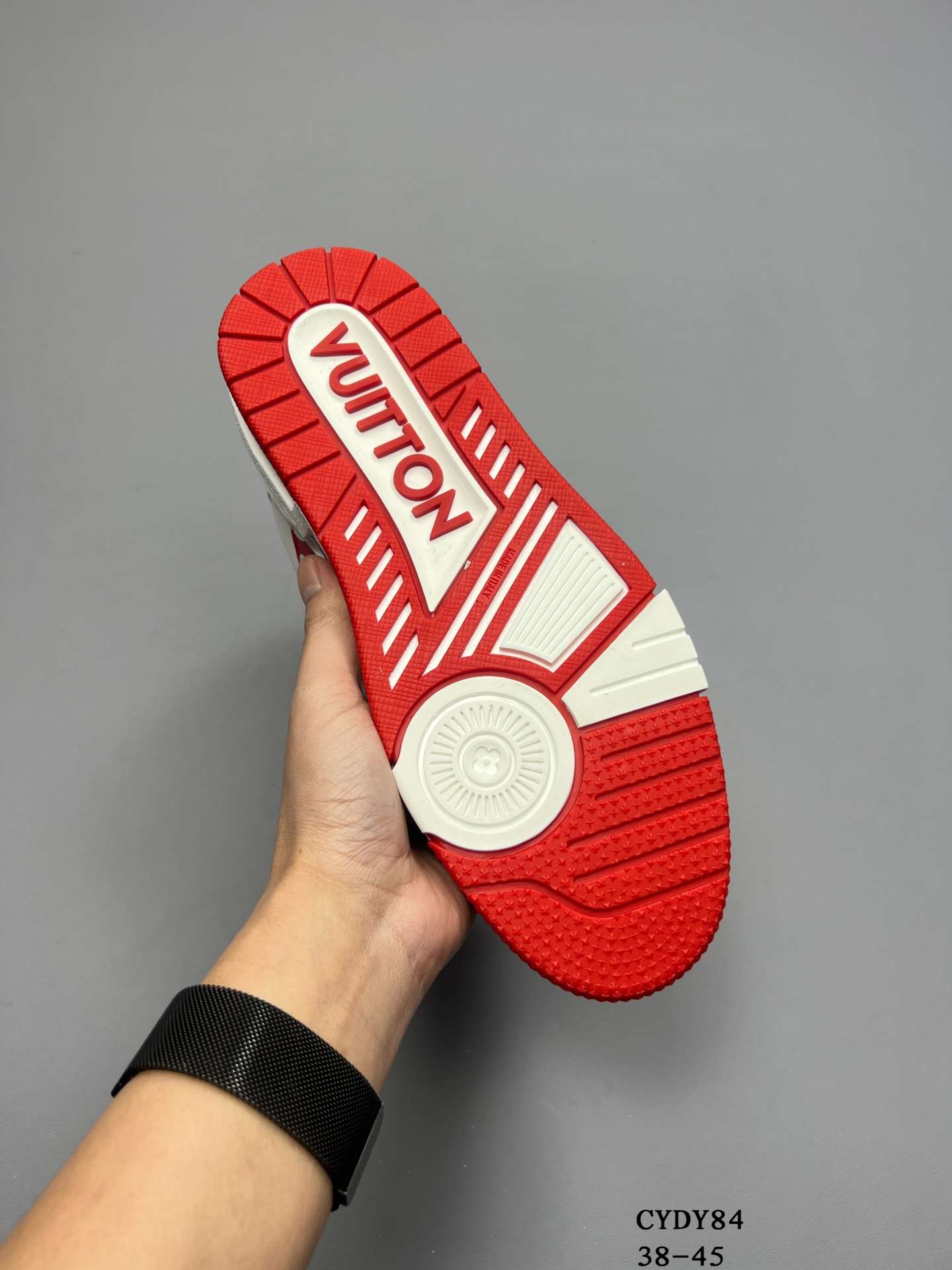 KICKWHO Louis Vuitton Trainer Sneakers Low White Red CYDY84 - Image 5