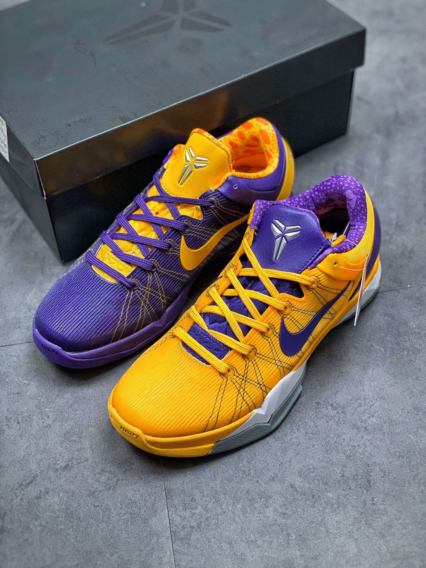 KICKWHO Nike Kobe 7 Yin Yang - Image 5