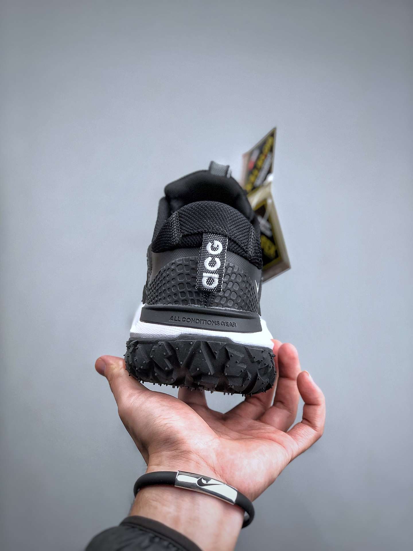 KICKWHO Nike ACG Lowcate DV7903-100 - Image 7