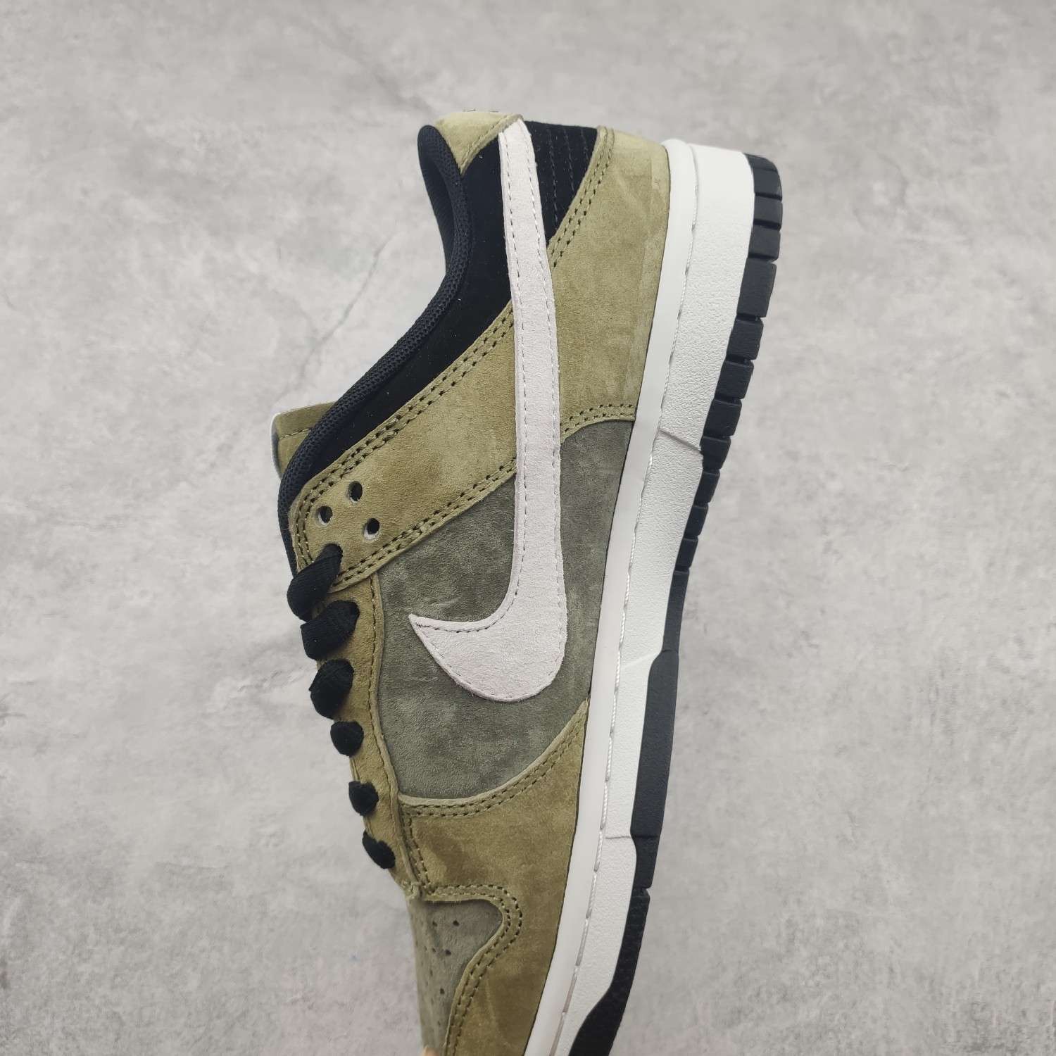 Kickswho Nike SB Dunk Low x WTAPS WT1233-033 - Image 7