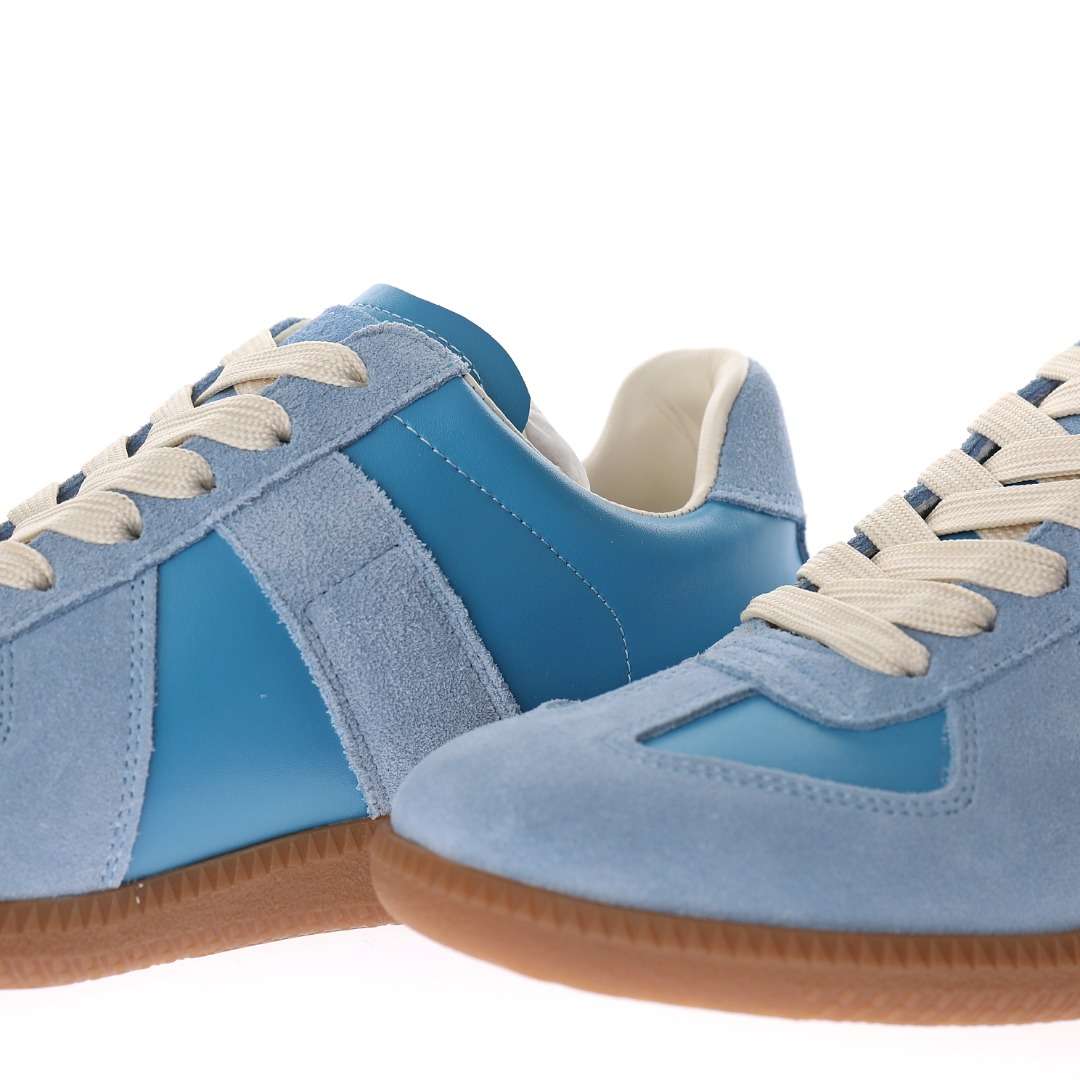 KICKWHO Maison Margiela 22 Classic Replica Leather Low Sneakers - Image 8