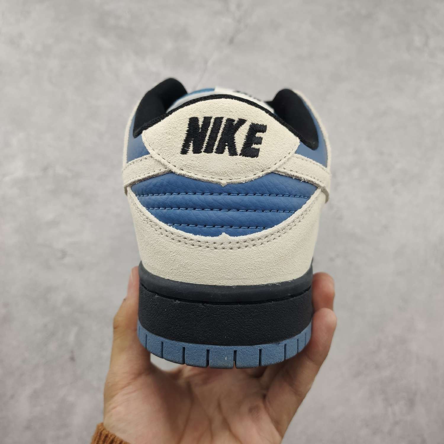 Kickswho Nike SB Dunk Low "Light Cream" BQ6817-200 - Image 8