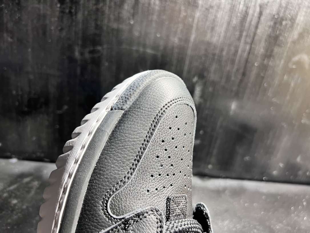 KICKWHO Air Jordan 1 High React - Image 8