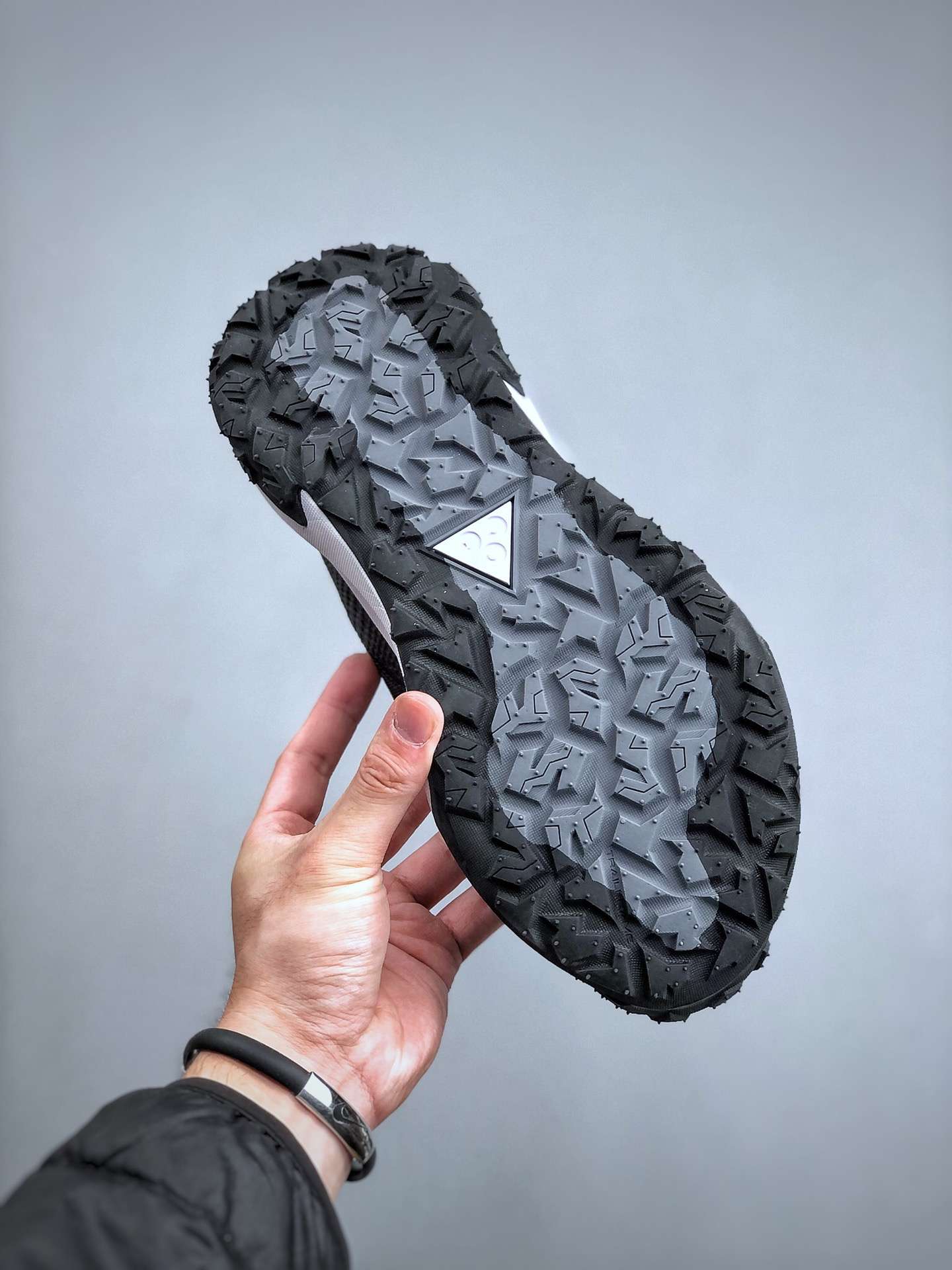 KICKWHO Nike ACG Lowcate DV7903-100 - Image 8