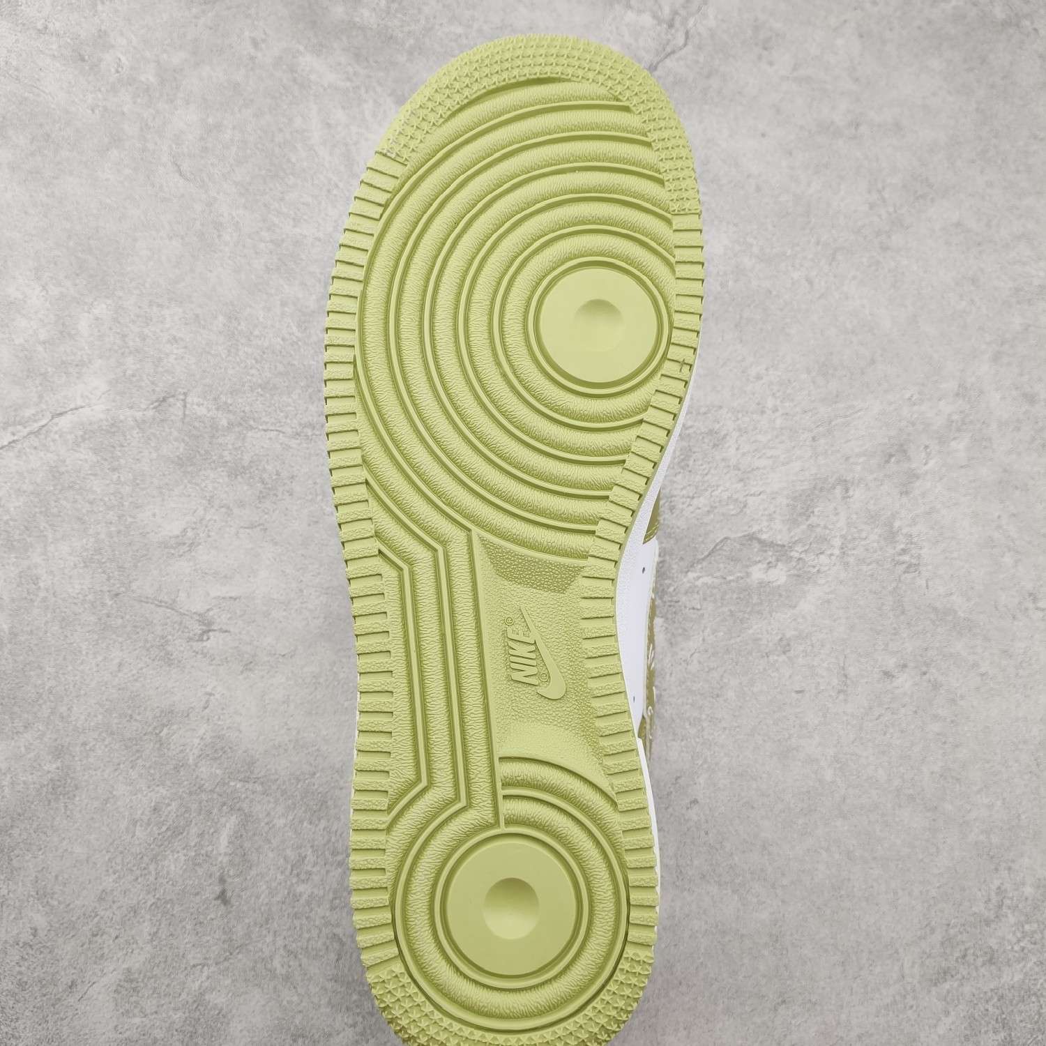 Kickswho Nike Air Force 1'07 Low White Green XM6386-556 - Image 9