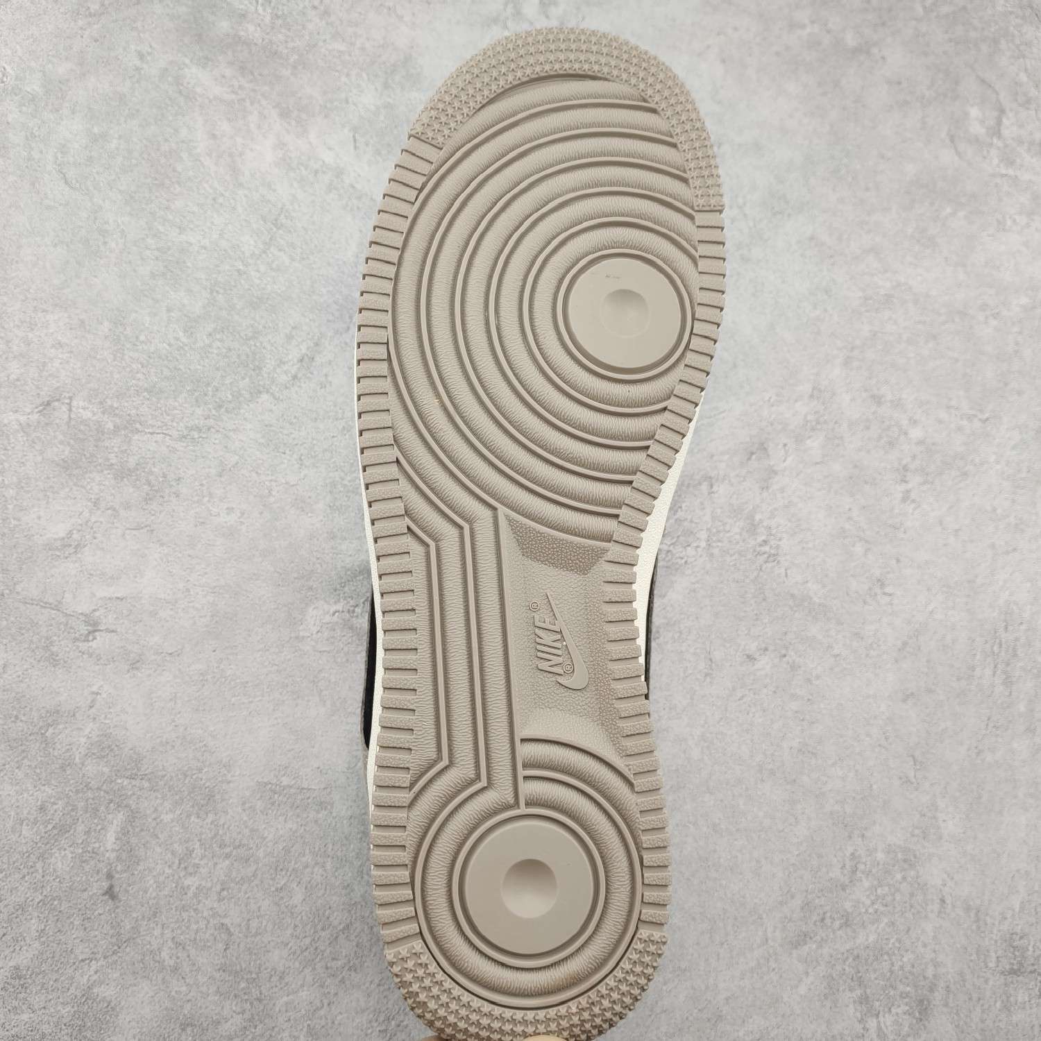 Kickswho AKIRA x Nike Air Force 1'07 Low DB0066-223 - Image 9